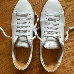 Like new white leather sneakers